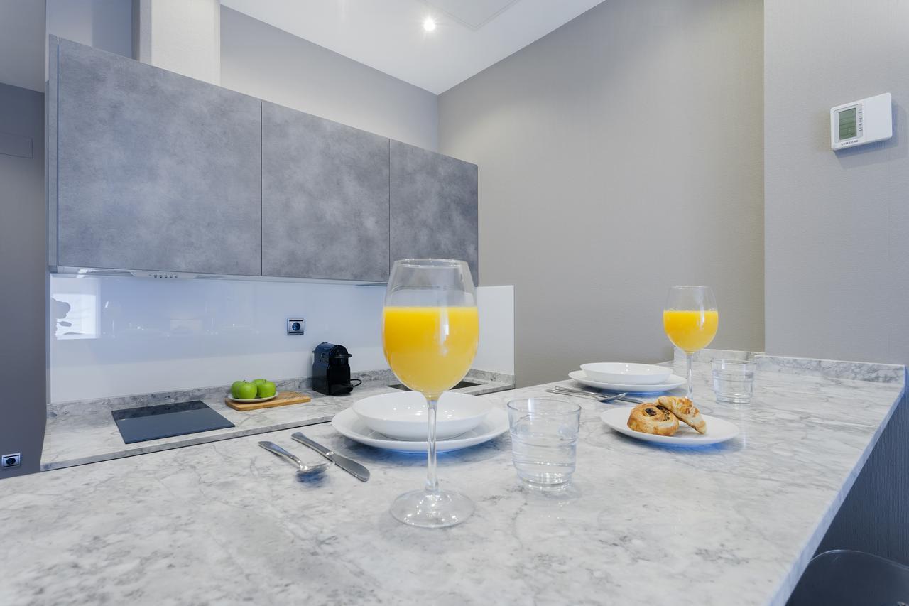 Dobo Rooms Palacio Apartments Мадрид Экстерьер фото