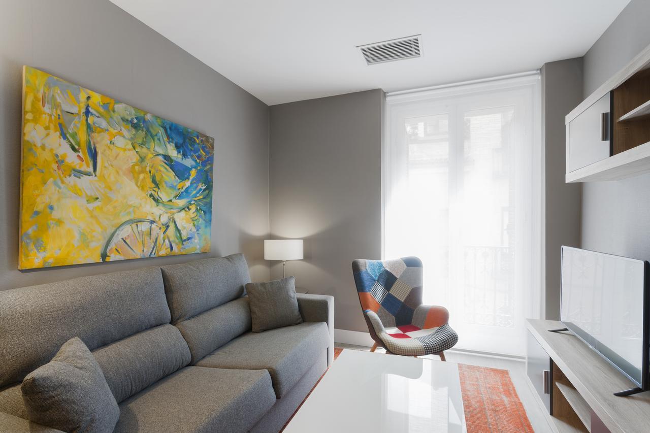 Dobo Rooms Palacio Apartments Мадрид Экстерьер фото